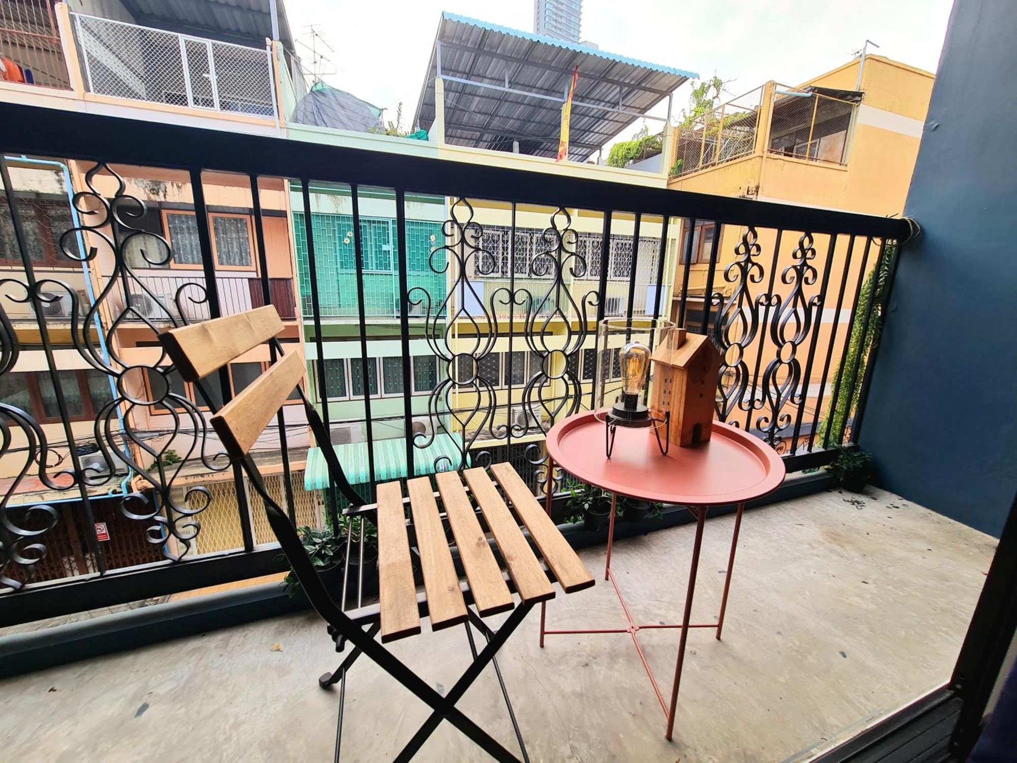 Meemaw'S House Hostel بانكوك المظهر الخارجي الصورة