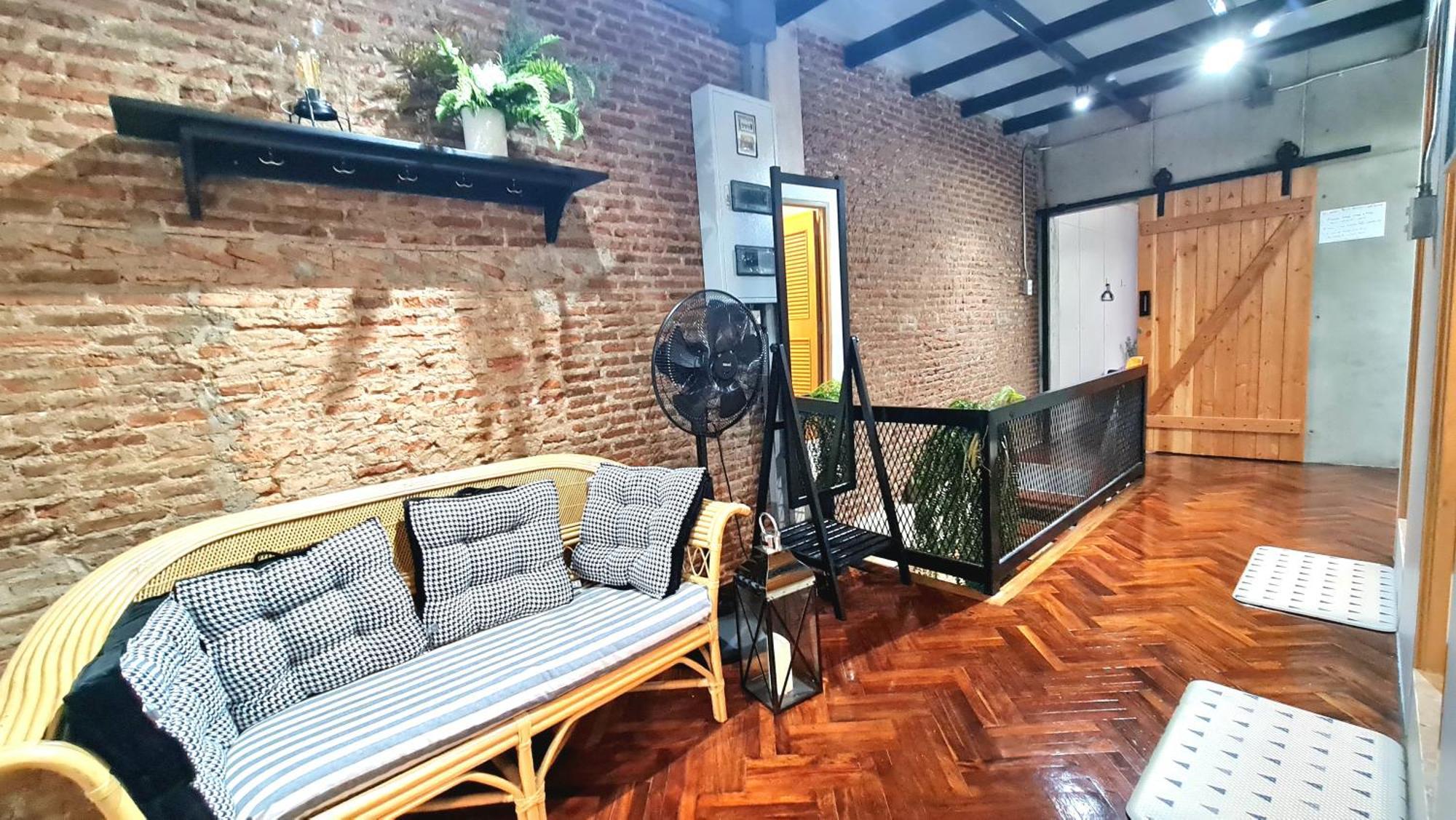 Meemaw'S House Hostel بانكوك المظهر الخارجي الصورة