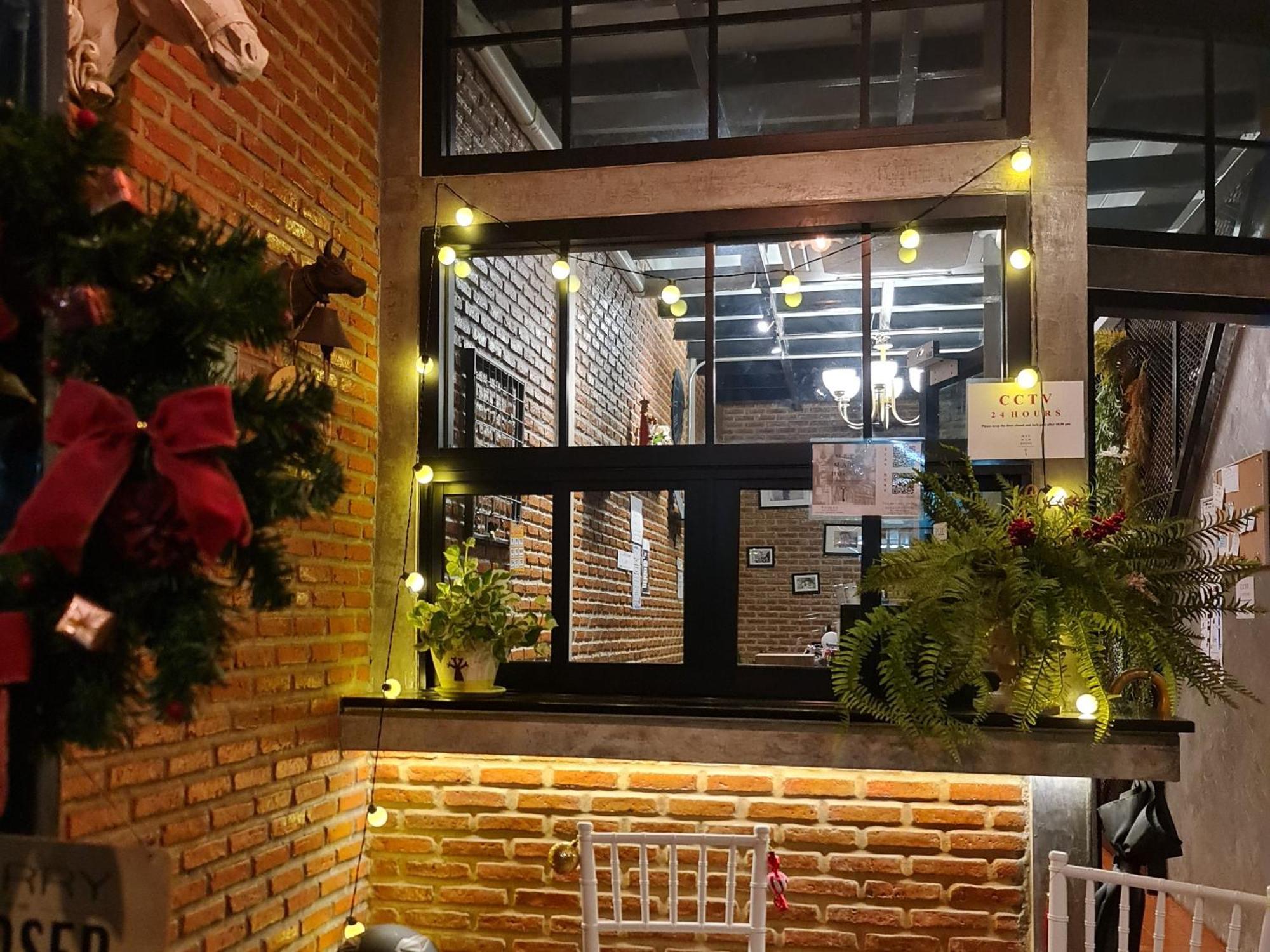 Meemaw'S House Hostel بانكوك الغرفة الصورة